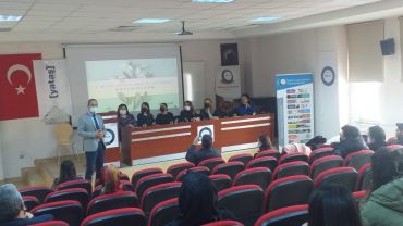 8 Mart Dünya Kadınlar Günü kapsamında gerçekleştirdiğimiz söyleşide üniversitemizi ziyaret ederek, değerli tecrübe ve bilgilerini bizlerle paylaşan Yataş A.Ş. 'nin kıymetli kadın mühendislerine teşekkür ederiz.