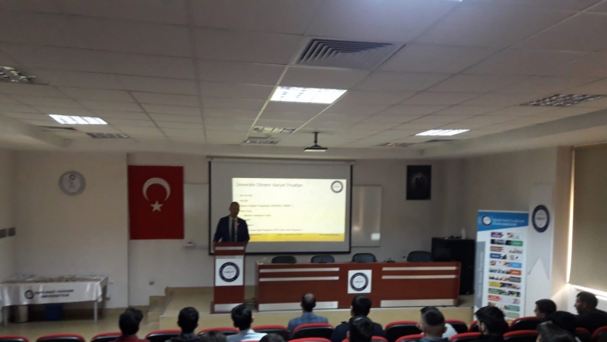 Endüstri Müh. Bölüm Başkanı Prof. Dr. Erkan Köse üniversitemizi ziyarete gelen Somuncubaba Anadolu İmam Hatip Lisesi öğrencilerine seminer verdi.